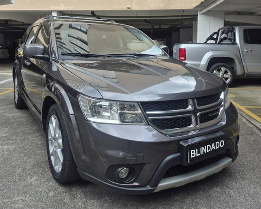 DODGE JOURNEY 3.6 RT V6 GASOLINA 4P AUTOMÁTICO DODGE JOURNEY 3.6 RT V6 GASOLINA 4P AUTOMÁTICO